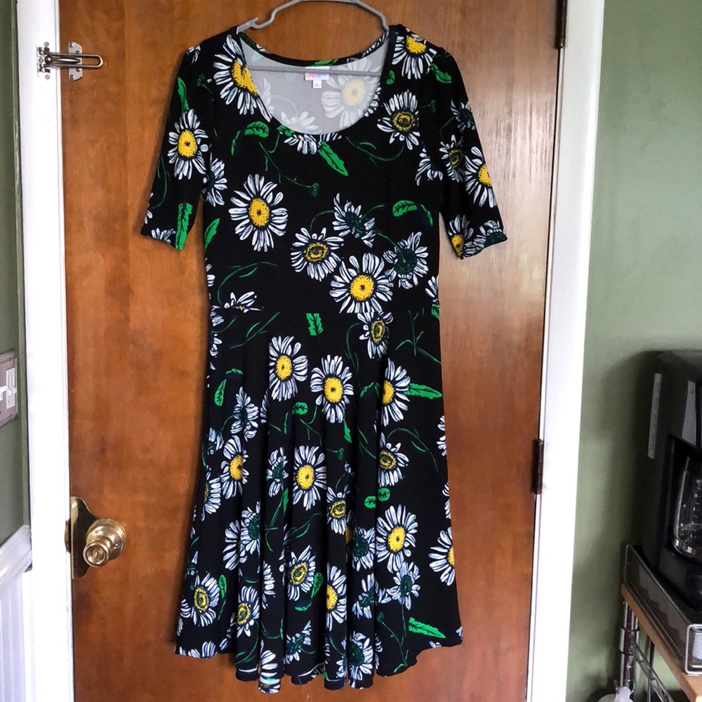 Lularoe Nicole Dress